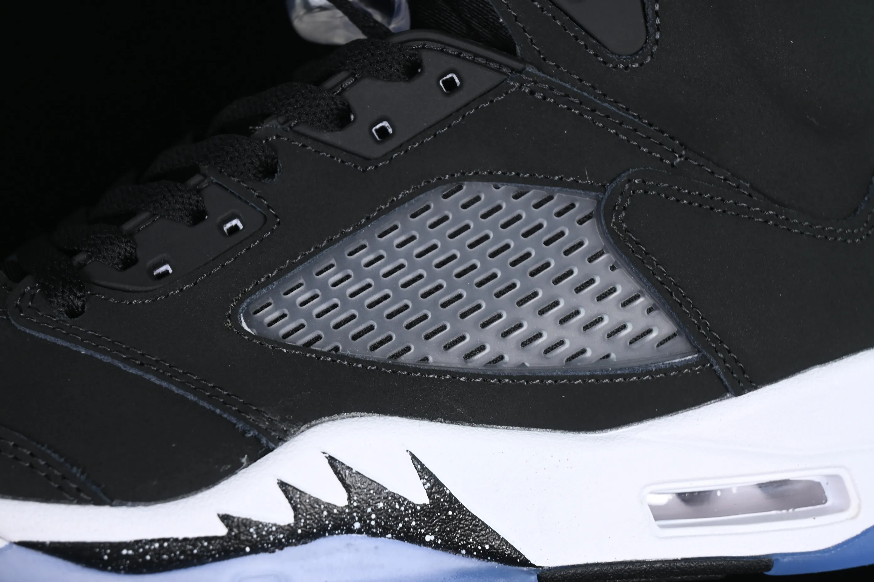 All categories Air Jordan Jordan series basketball shoes Air Jordan 5 Air Jordan 5 OG "Oreo" AJ5 Joe 5 Oreo 136027-035